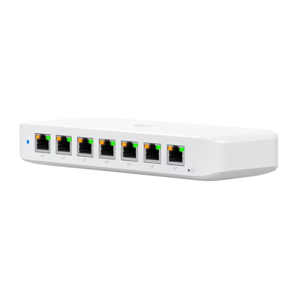 Ubiquiti USW-Ultra Switch USW-ULTRA - 8 portni GbE PoE+ mrežni prekidač - image 1