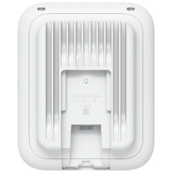 Ubiquiti U7-Outdoor Vanjski WiFi 7 pristupni punkt – 4 prostorna toka, integrisana usmjerena super antena, sve vremenske prilike, fleksibilno montiranje - thumbnail 3