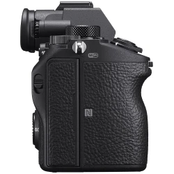 Sony Alpha a7 III Camera Body - thumbnail 3