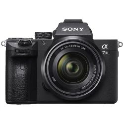 SONY Alpha a7 III + objektivi - thumbnail 1